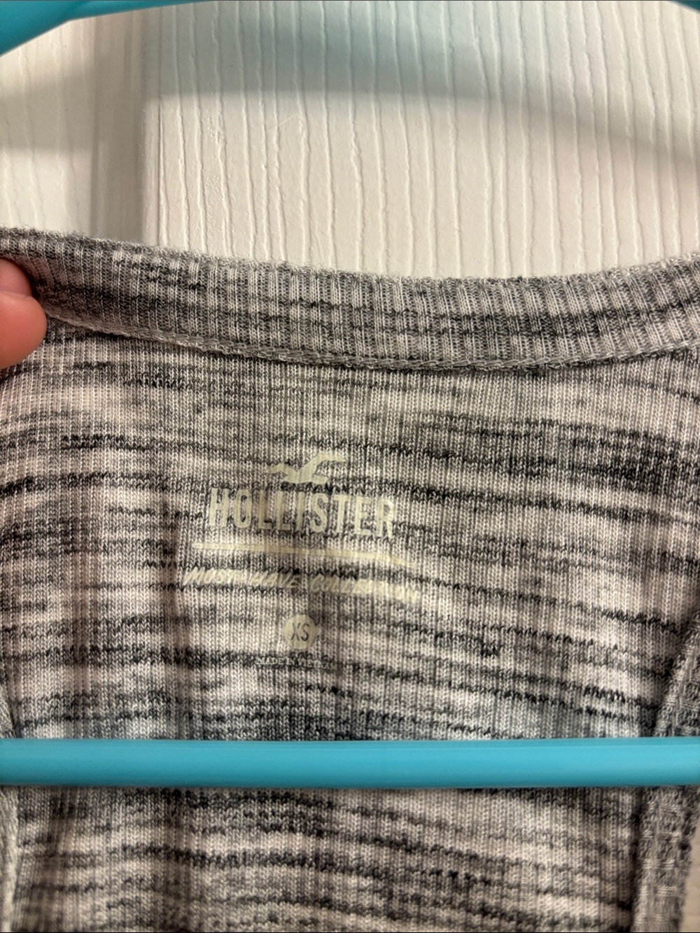 Hollister Heather Grey Lace-Up Razorback Tank Top - Picture 3 of 4